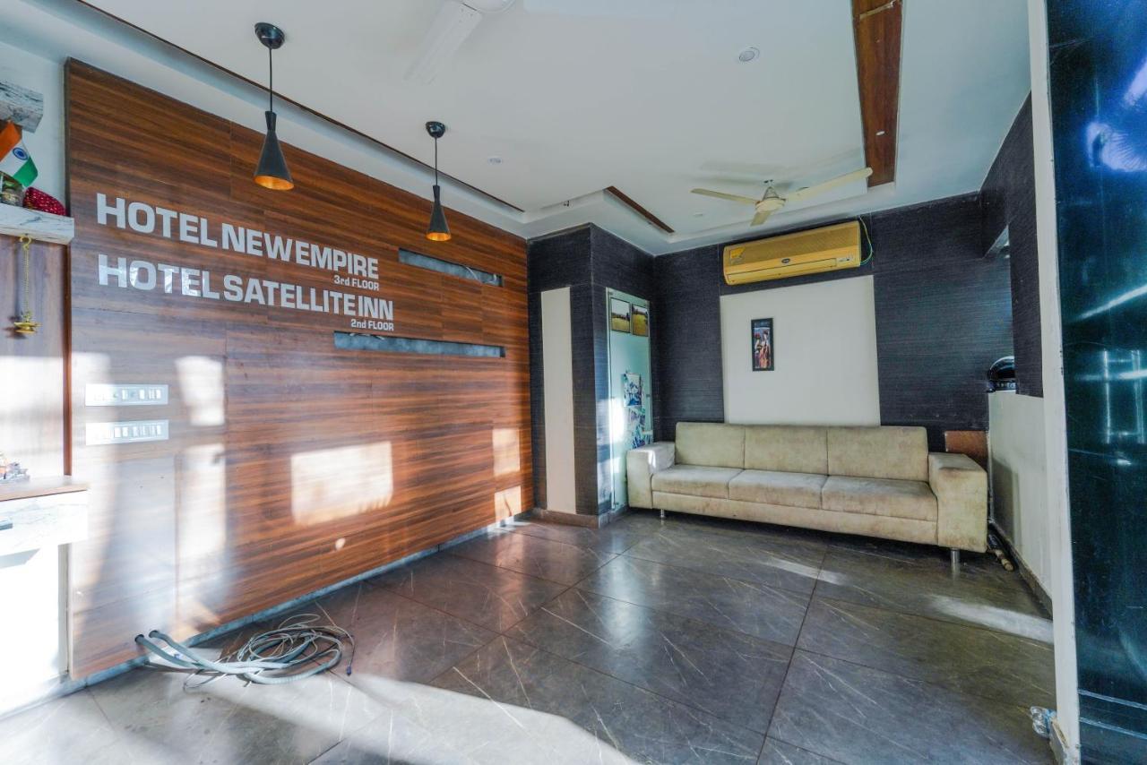 Hotel New Empire Ahmedabad Esterno foto